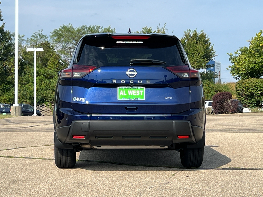 2026 Nissan Rogue SV photo 6
