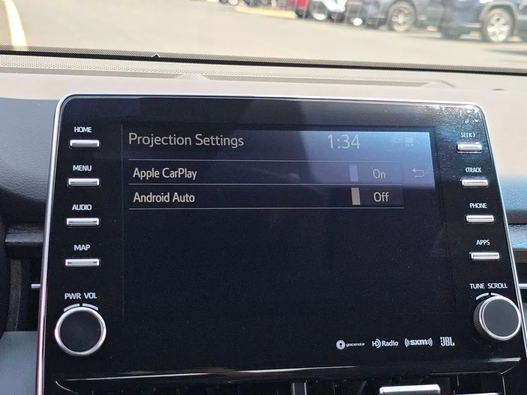 2021 Toyota Avalon Hybrid Limited photo 3