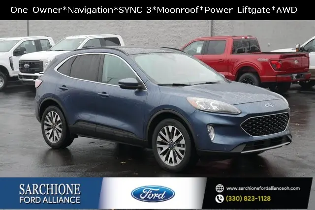 2020 Ford Escape Titanium's photo