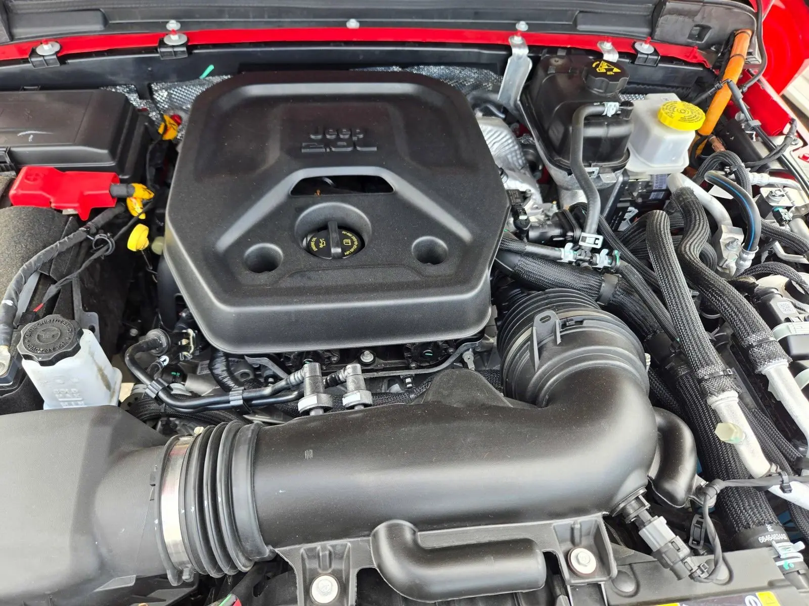 2024 Jeep Wrangler 4xe Sport S photo 29