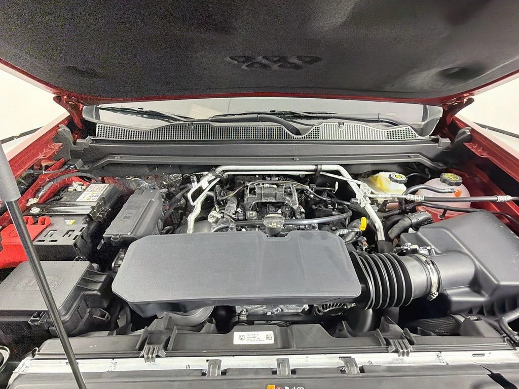 2026 Chevrolet Colorado Z71 - Photo 30