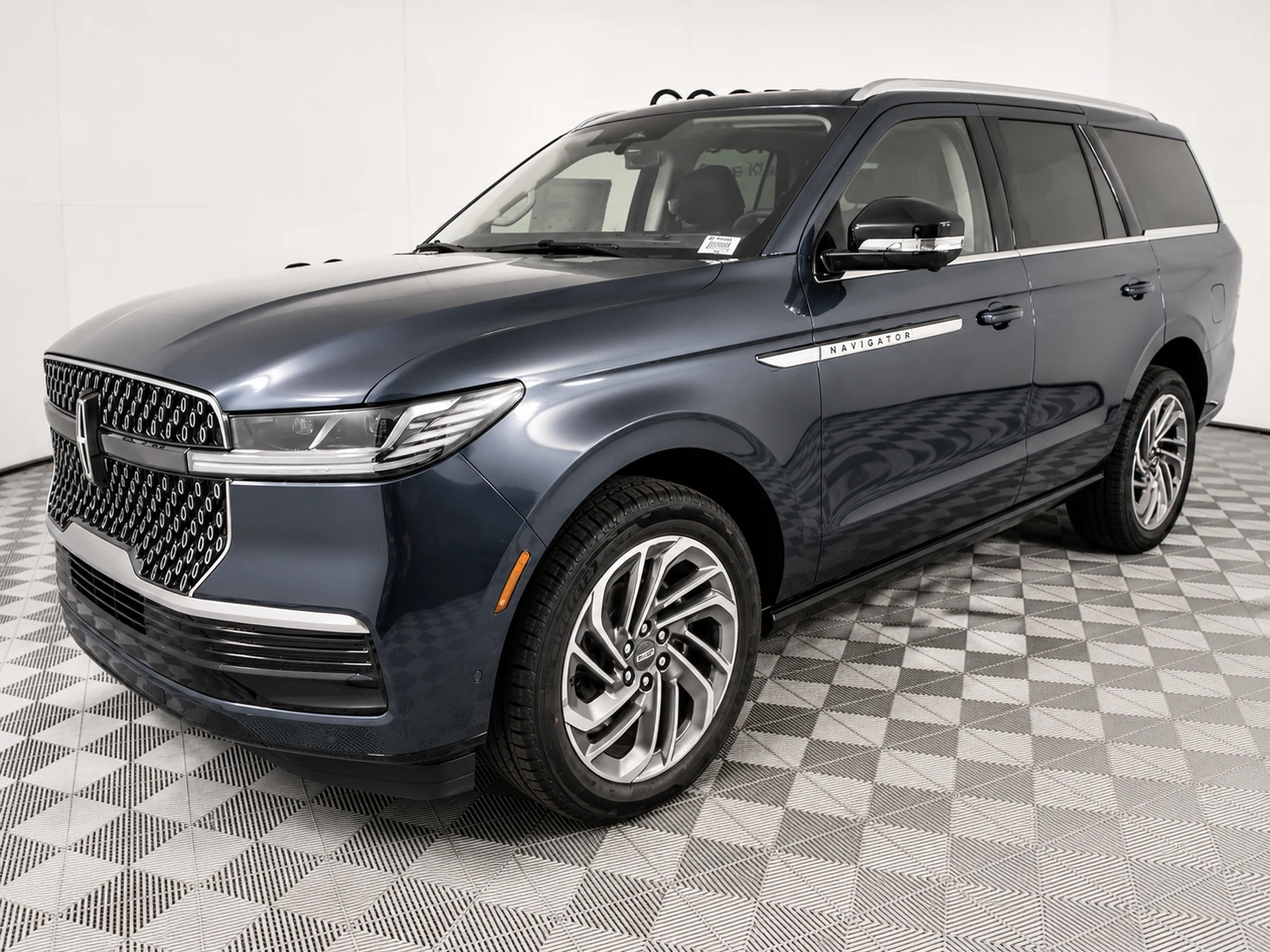 2025 Lincoln Navigator