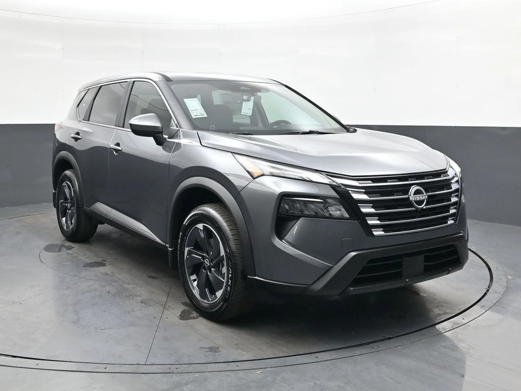 2026 Nissan Rogue SV's photo