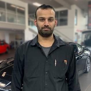 Adesh -photo