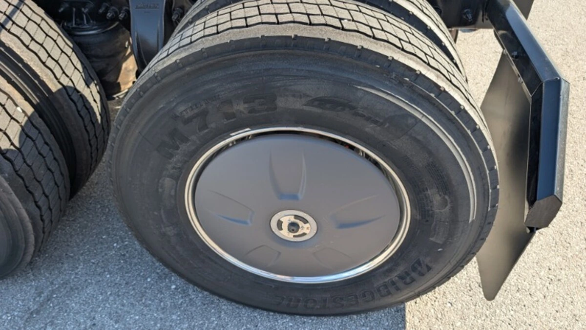 2026 Freightliner Cascadia - image 10