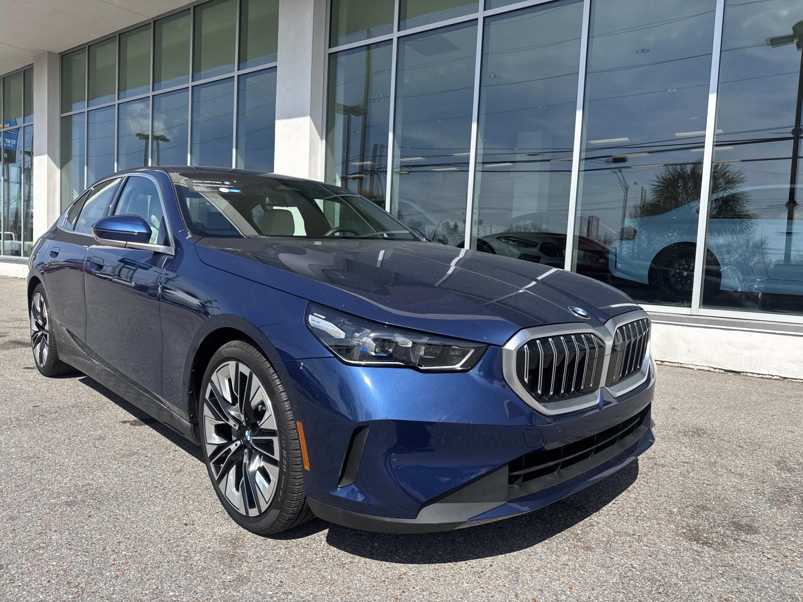 Pre-Owned-2025-BMW-5Series-530iSedan-ID39197179223-aHR0cDovL2ltYWdlcy51bml0c2ludmVudG9yeS5jb20vdXBsb2Fkcy9waG90b3MvMC8yMDI2LTAyLTE5LzItMjEzNTA1MDgtNjk5ODBmZDVkNjMxMi5qcGc=