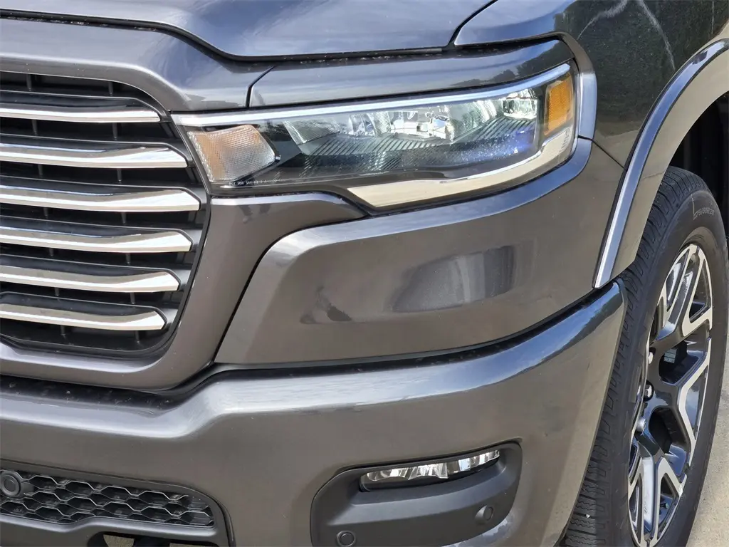 2026 Ram 1500 Laramie photo 5