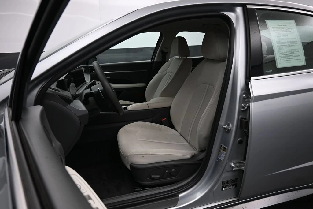 2025 Hyundai Sonata SEL - Photo 21