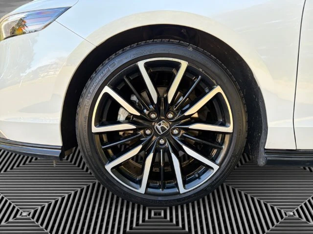 2024 Honda Accord Hybrid Touring - Photo 14