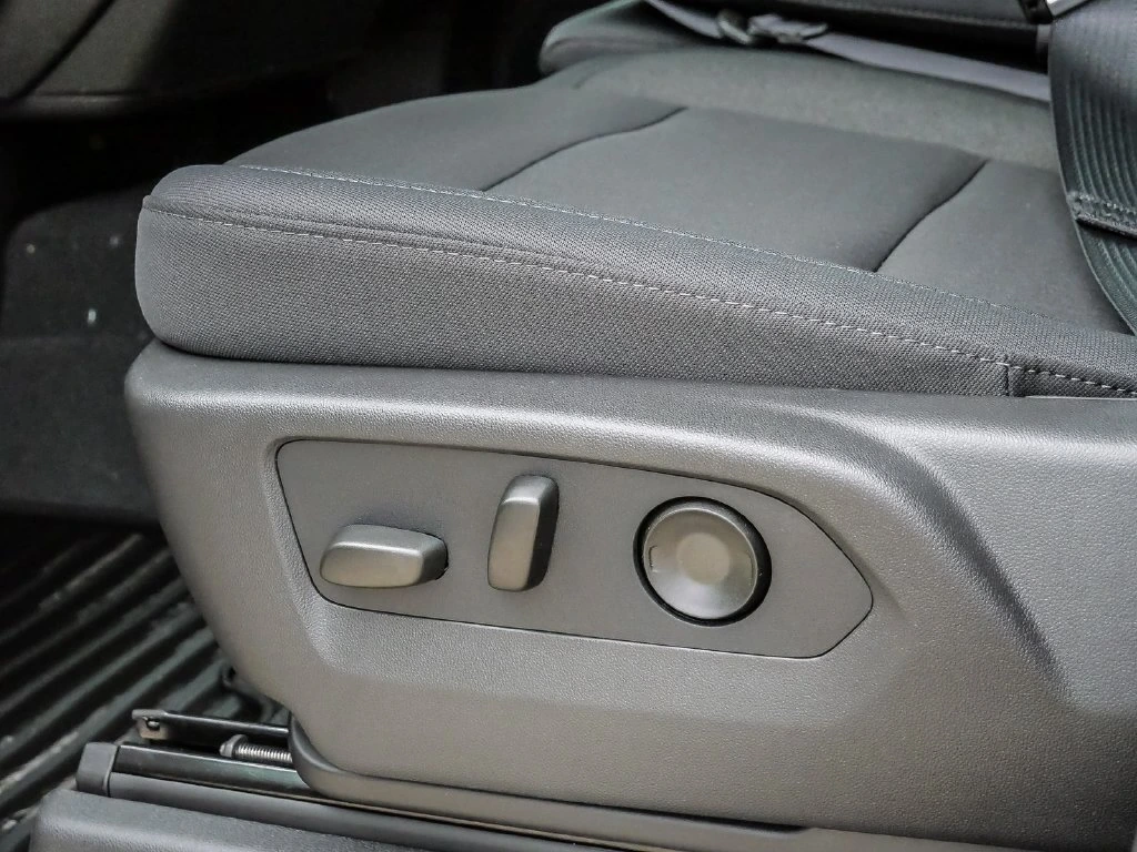 2026 Chevrolet Silverado 2500 HD Custom - Photo 29