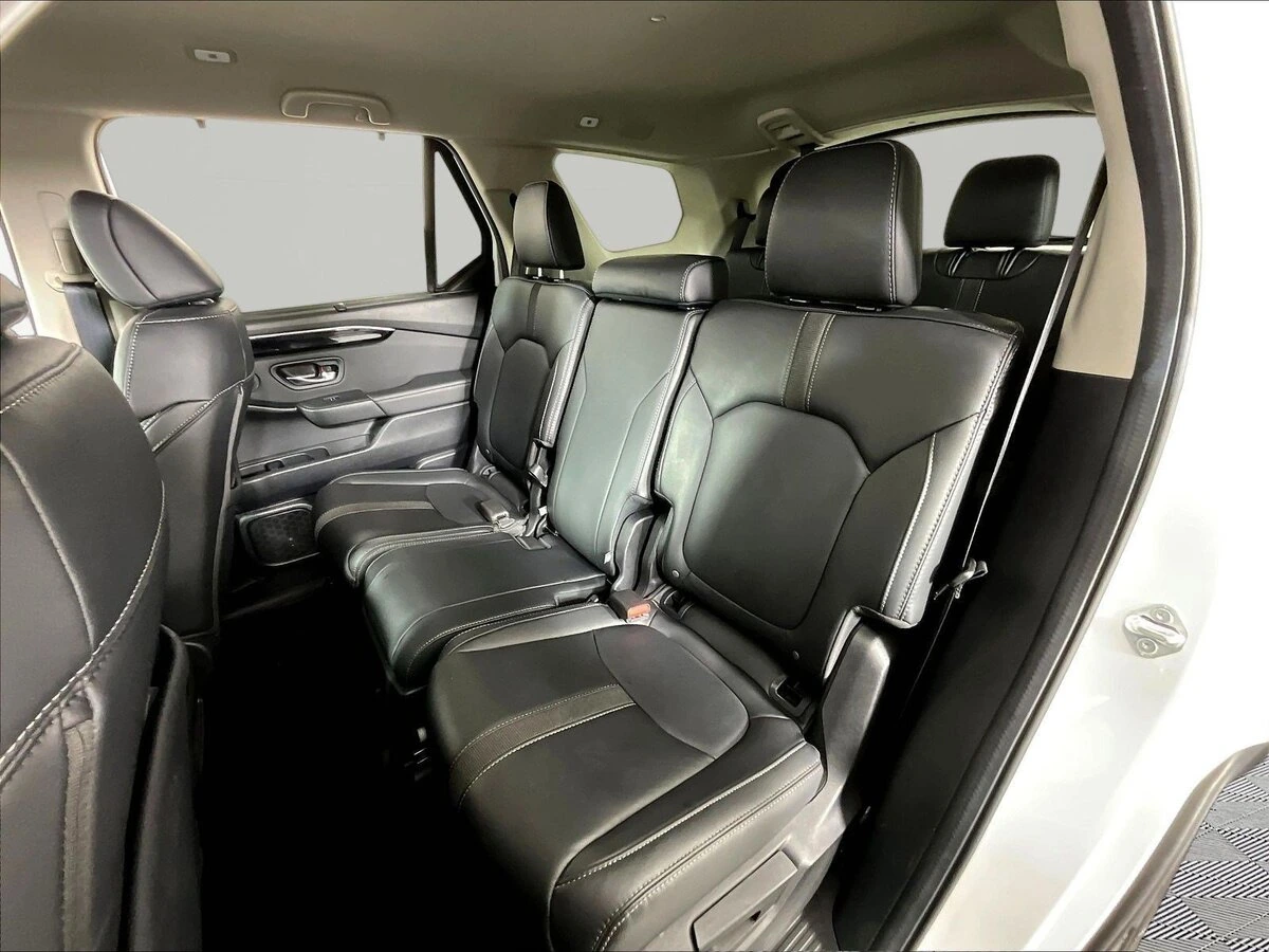 2025 Honda Pilot EX-L - Photo 22