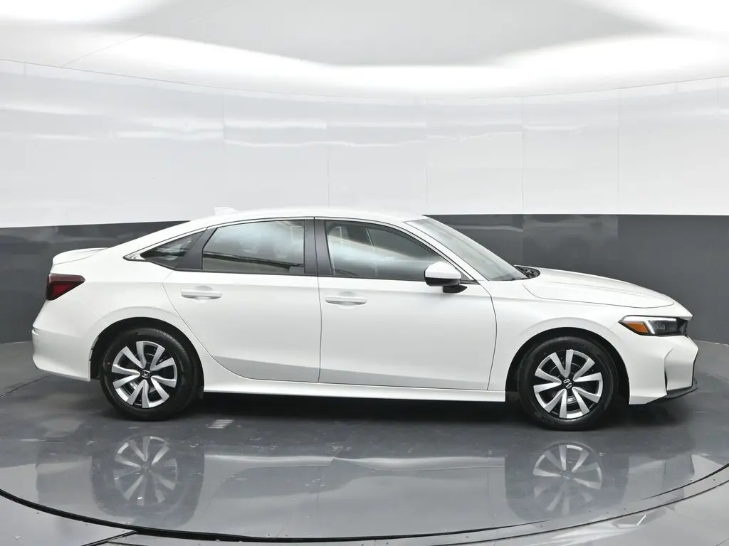 2026 Honda Civic LX photo 4