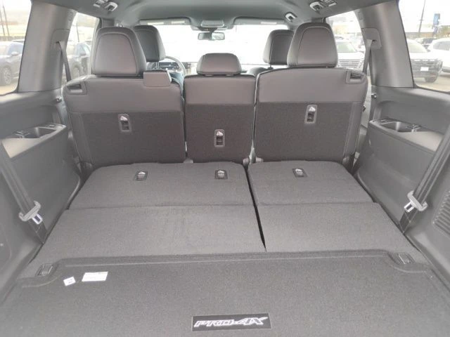 2026 Nissan Armada PRO-4X - Photo 9