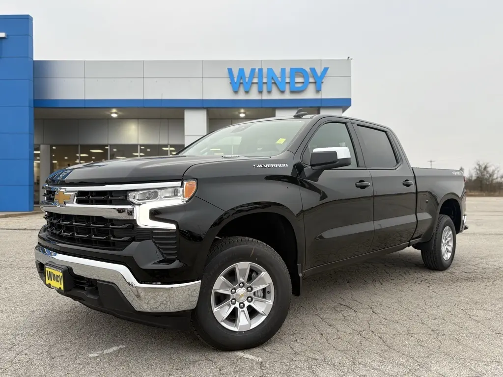 2026 Chevrolet Silverado 1500 LT's photo