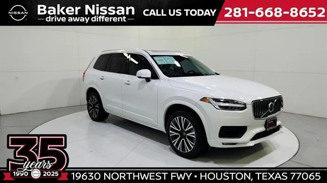 2020 Volvo XC90 Momentum