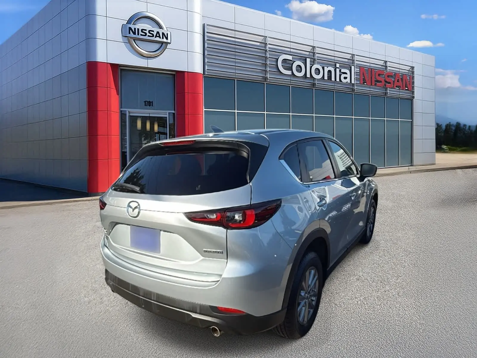 2023 Mazda CX-5 2.5 S Preferred photo 4