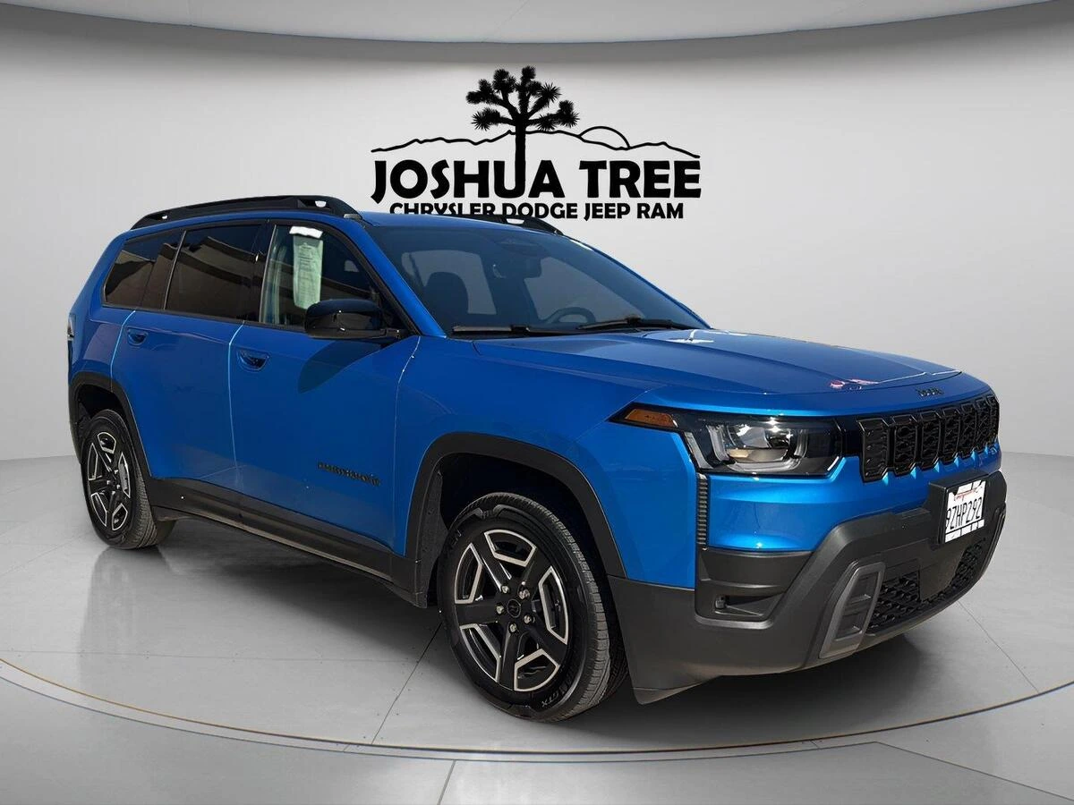 2026 Jeep Cherokee Laredo