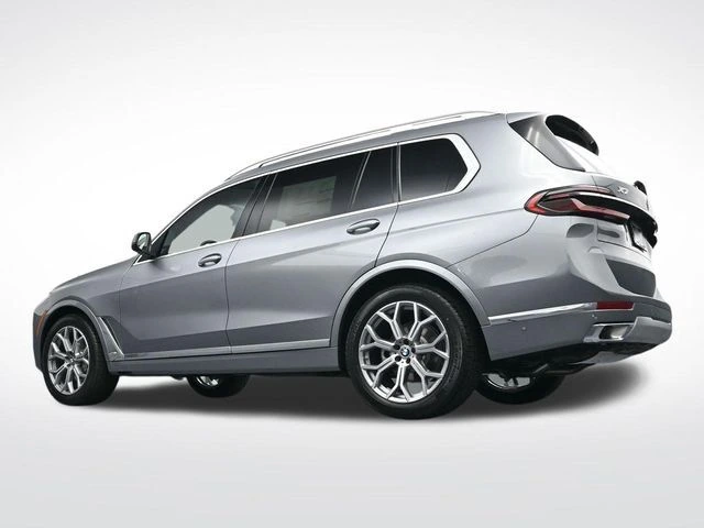 2026 BMW X7 40i - Photo 32