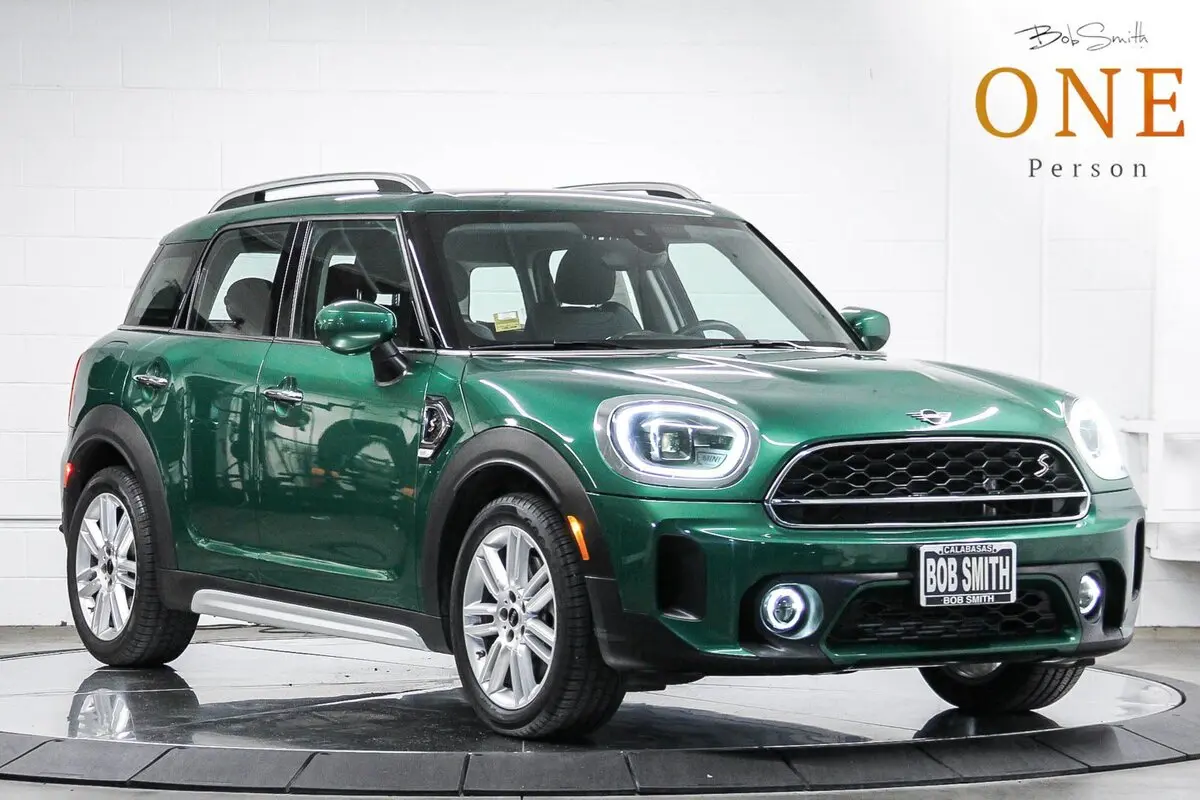 2023 MINI Countryman S's photo