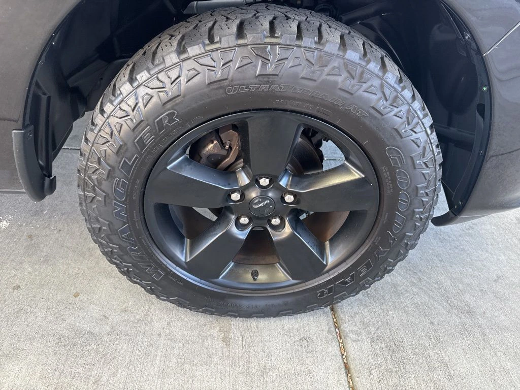 Used 2017 RAM Ram 1500 Pickup Express with VIN 3C6RR7KT8HG709920 for sale in Tumwater, WA