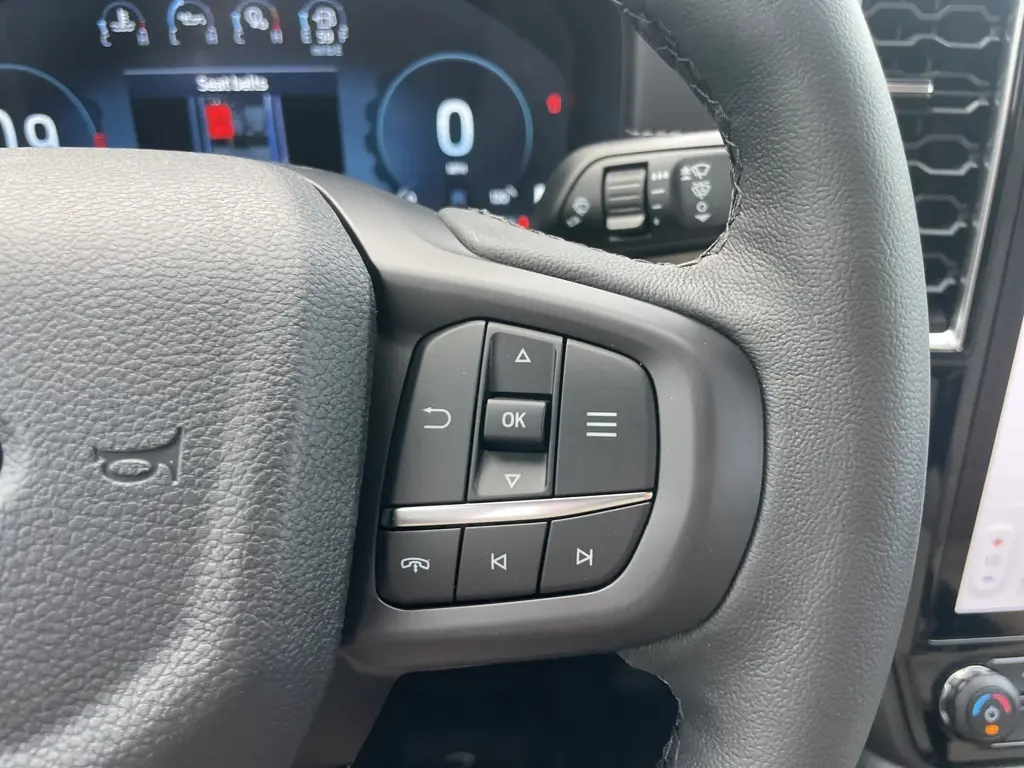 2025 Ford Ranger Lariat photo 15