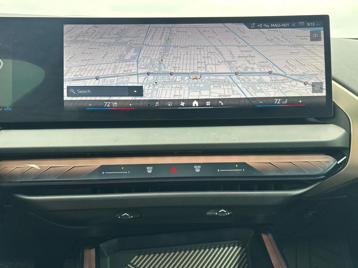 2025 BMW X3 30 - Photo 9