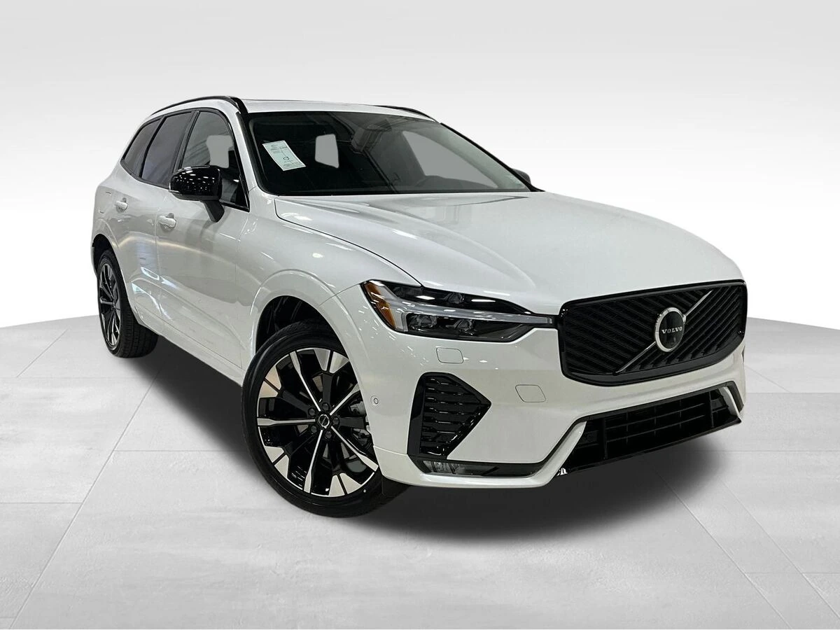 2026 Volvo XC60 B5 Plus Dark AWD's photo