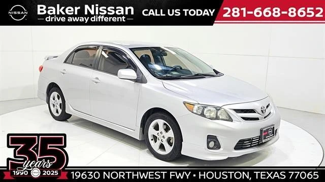 2013 Toyota Corolla S AT's photo