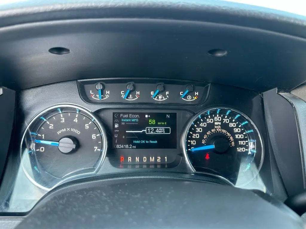 2014 Ford F-150 XLT photo 22