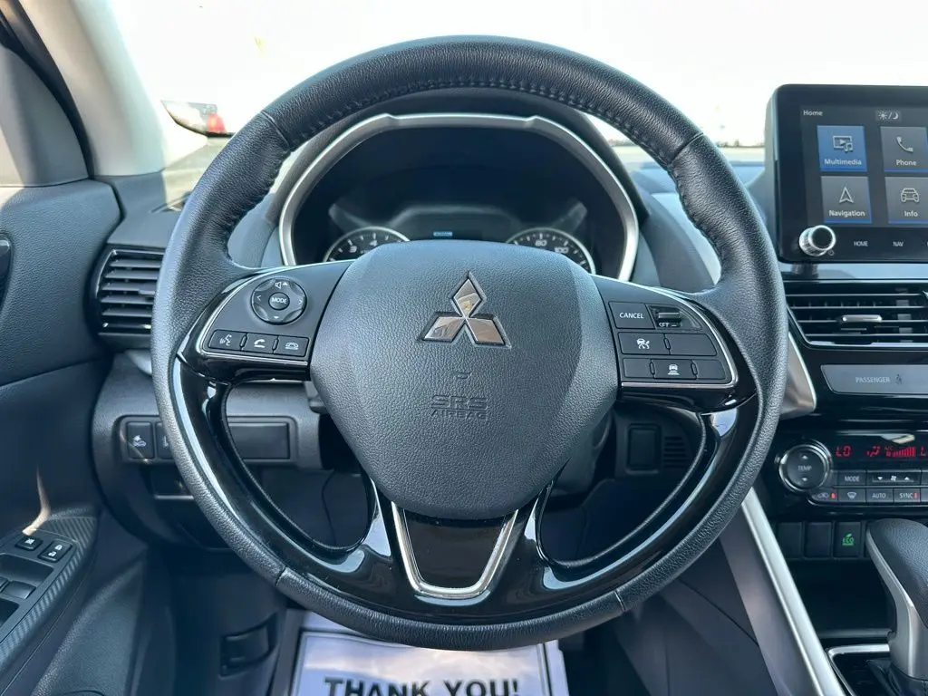 2024 Mitsubishi Eclipse Cross SEL photo 18