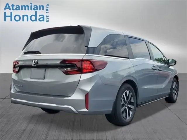 2026 Honda Odyssey EX-L photo 4