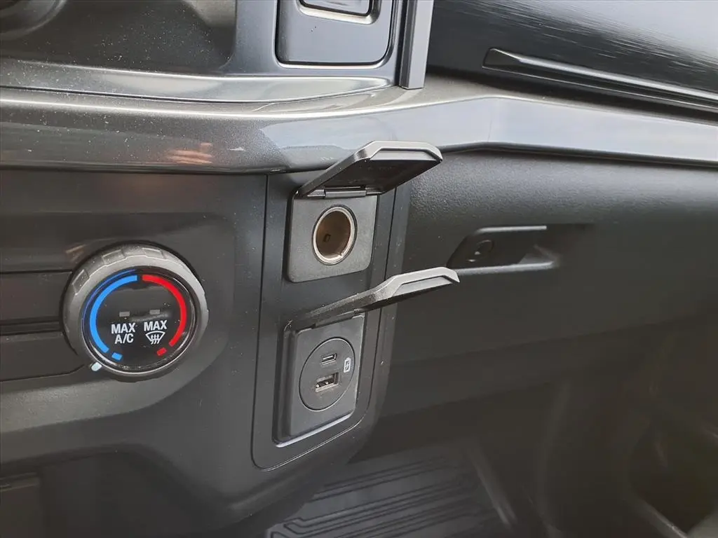 2021 Ford F-150 XL photo 27