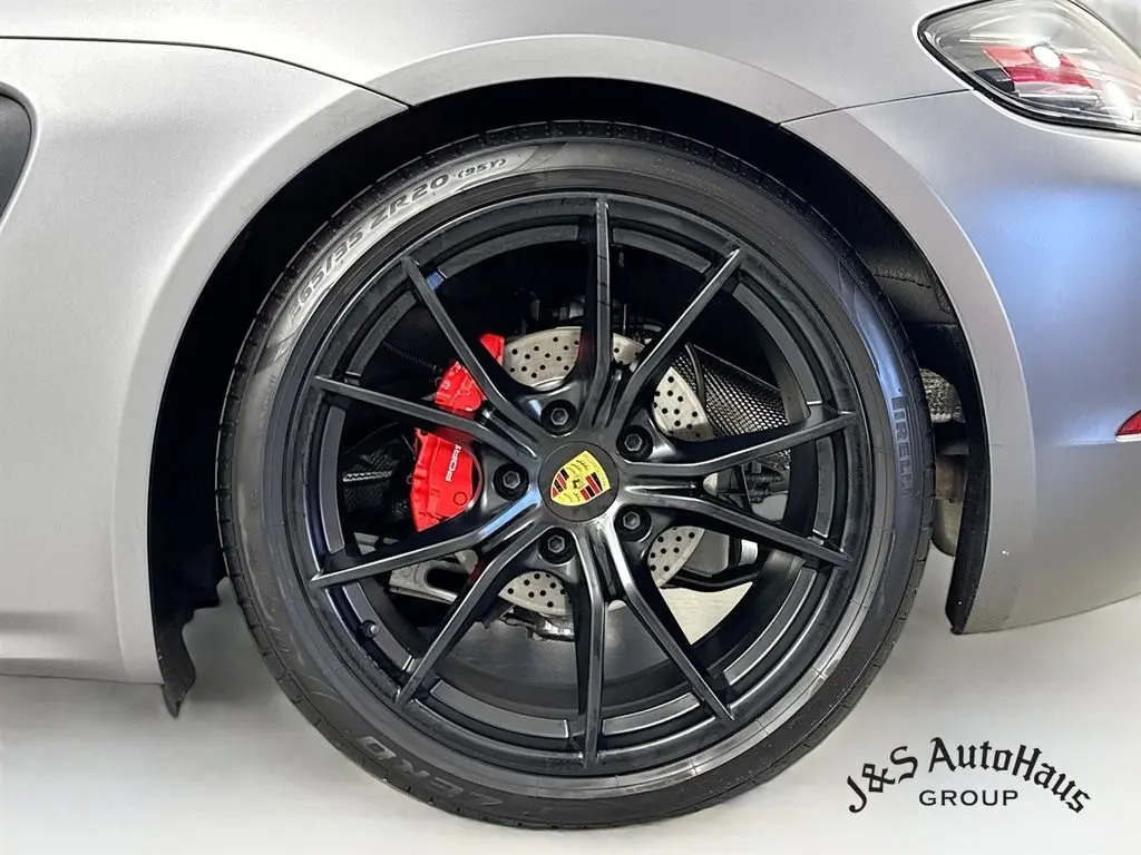 2025 Porsche Cayman S photo 35