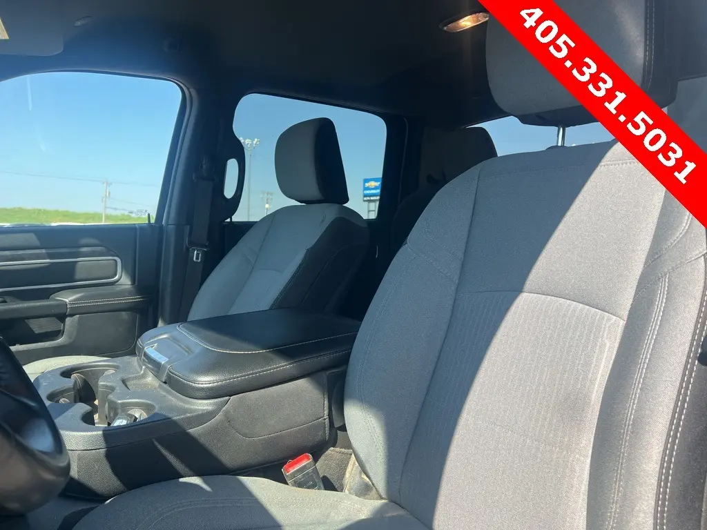2024 Ram 2500 Big Horn photo 9