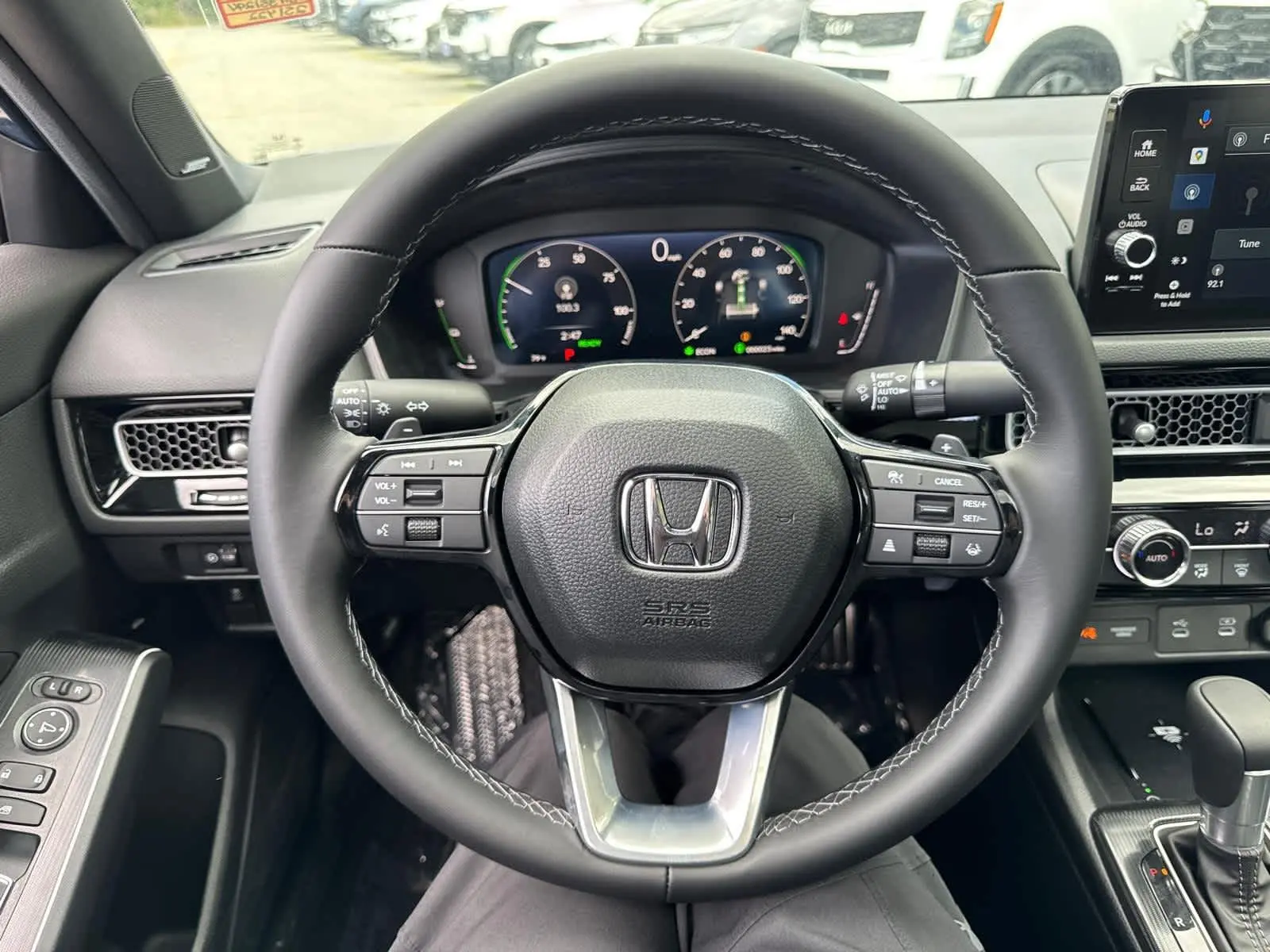 2025 Honda Civic Hybrid Sport Touring photo 17