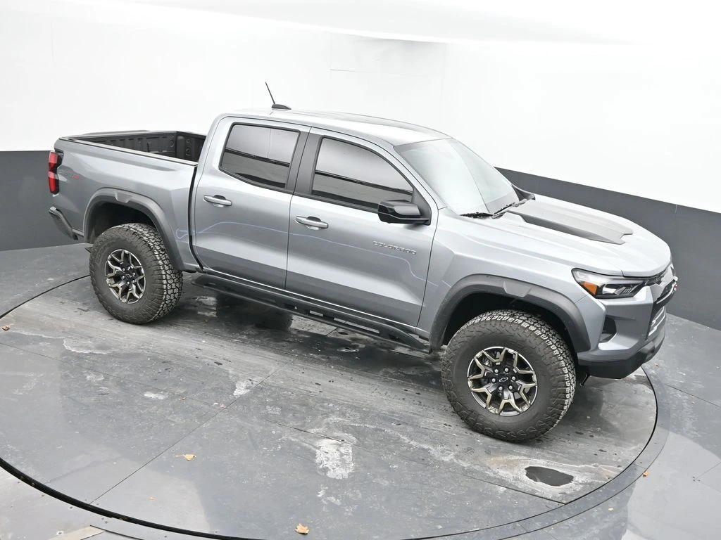 2024 Chevrolet Colorado ZR2 - Photo 32