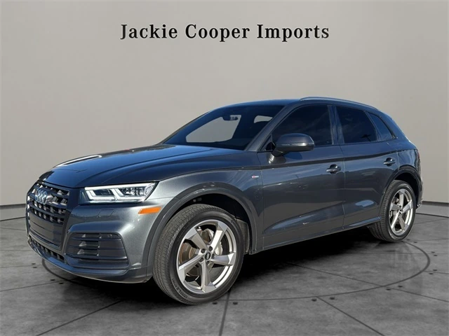2020 Audi Q5 Premium Plus's photo
