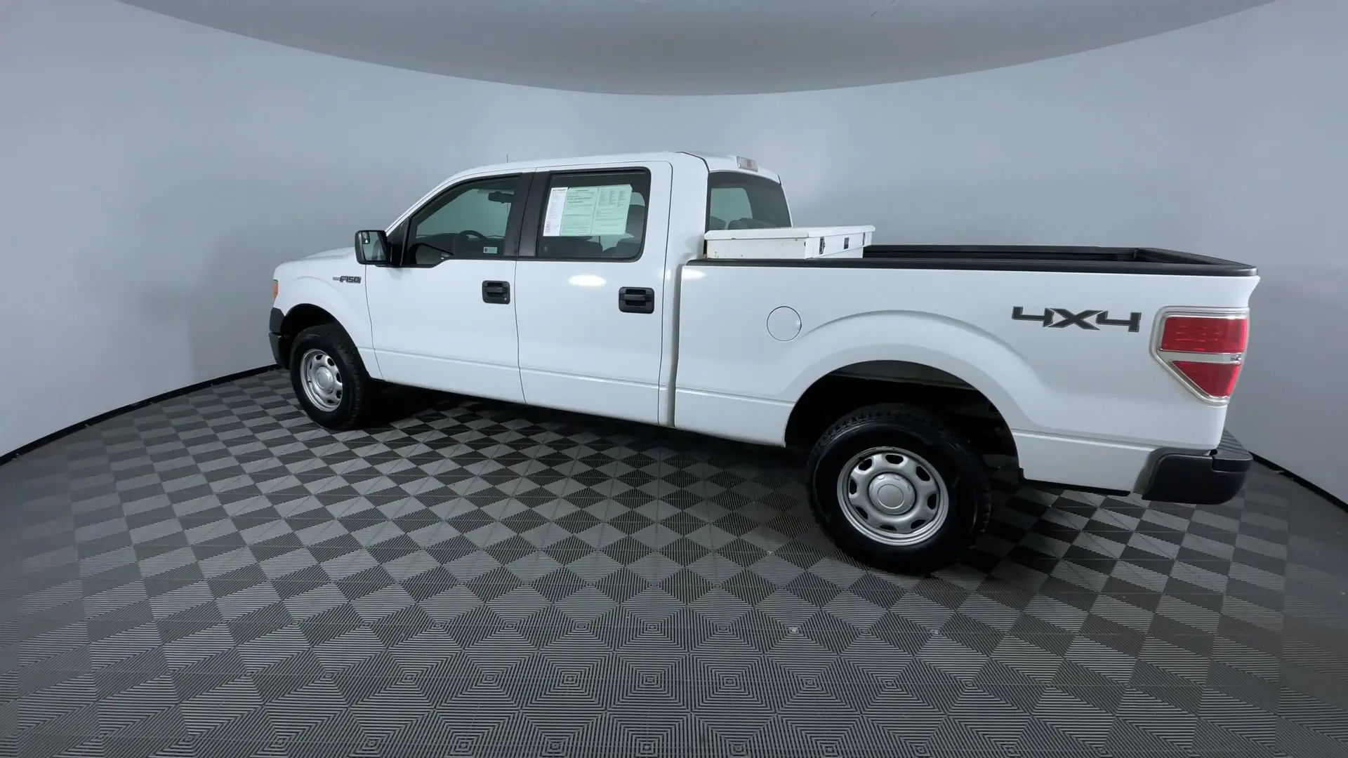 2013 Ford F-150 XL photo 6