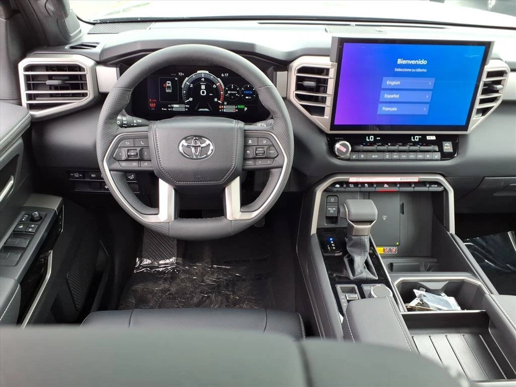 2026 Toyota Tundra Limited - Photo 9