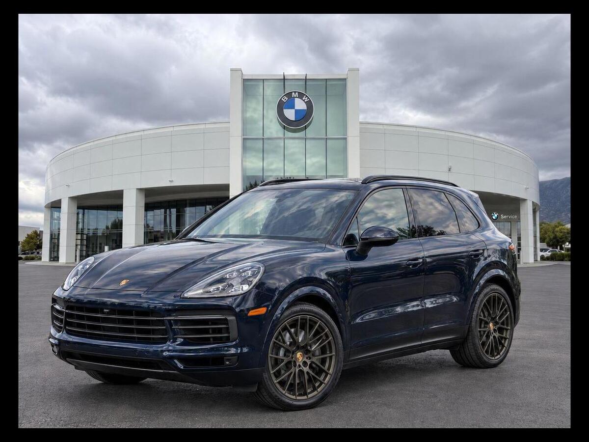 2022 Porsche Cayenne Platinum Edition