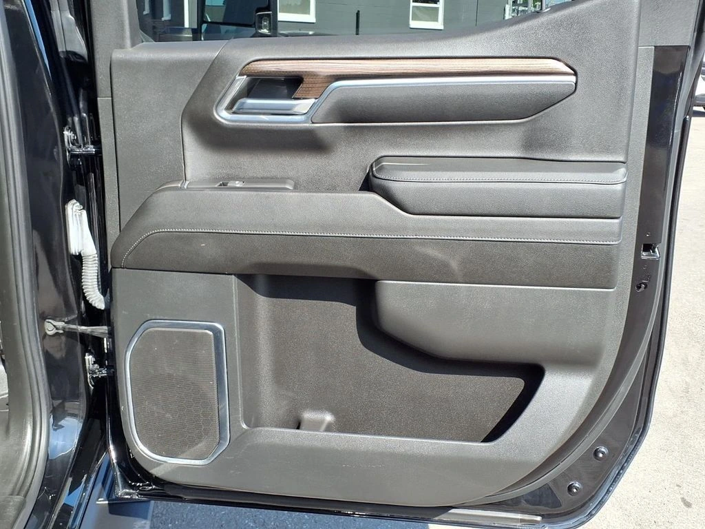 2023 Chevrolet Silverado 1500 RST - Photo 15
