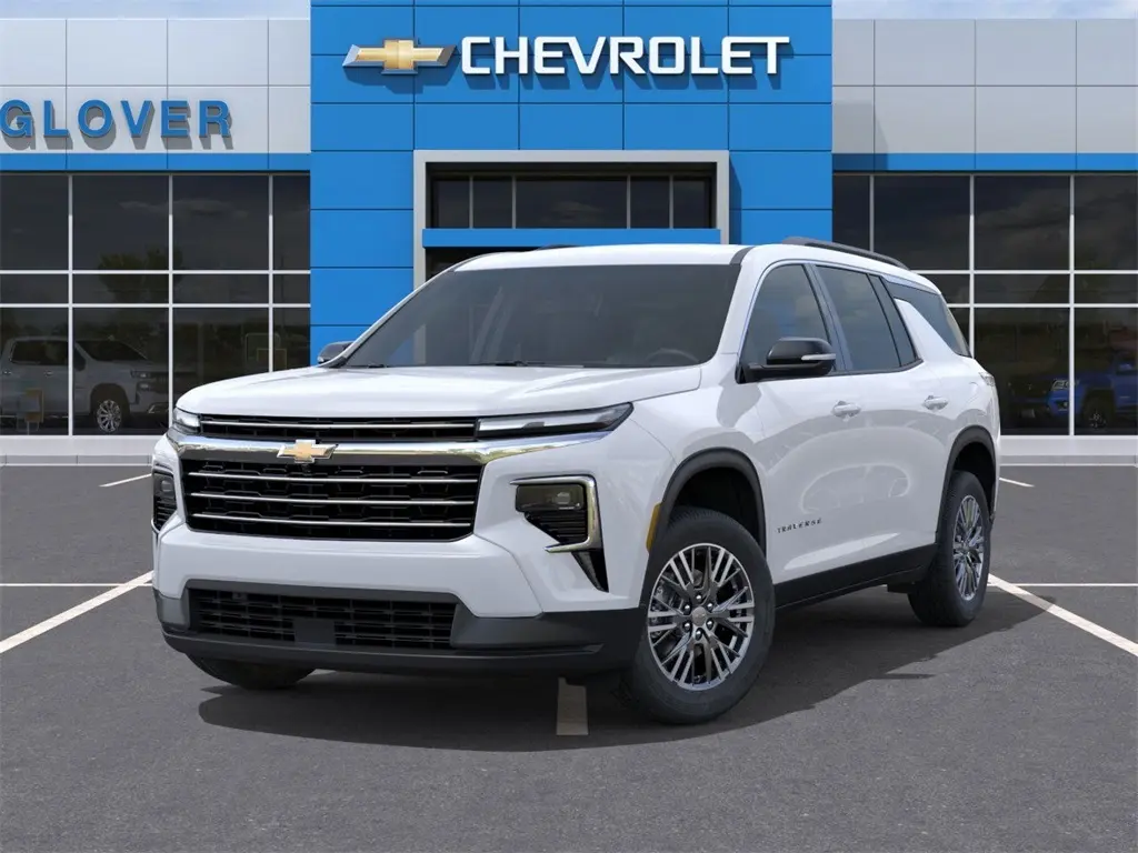 2026 Chevrolet Traverse 2LT photo 5