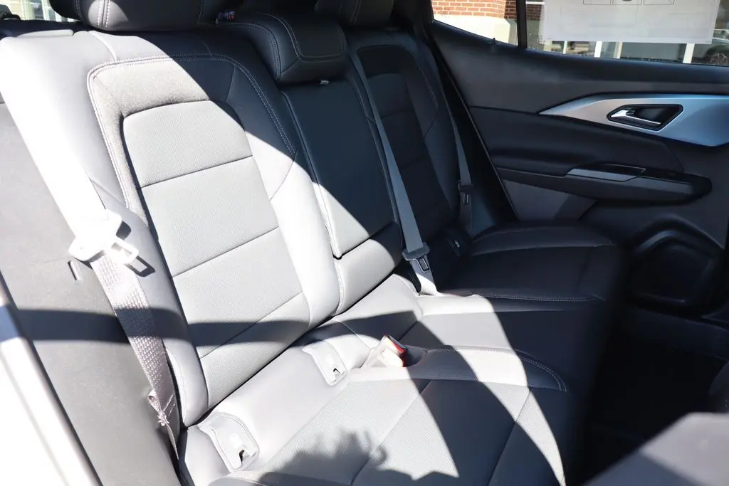 2026 Chevrolet Equinox LT photo 41