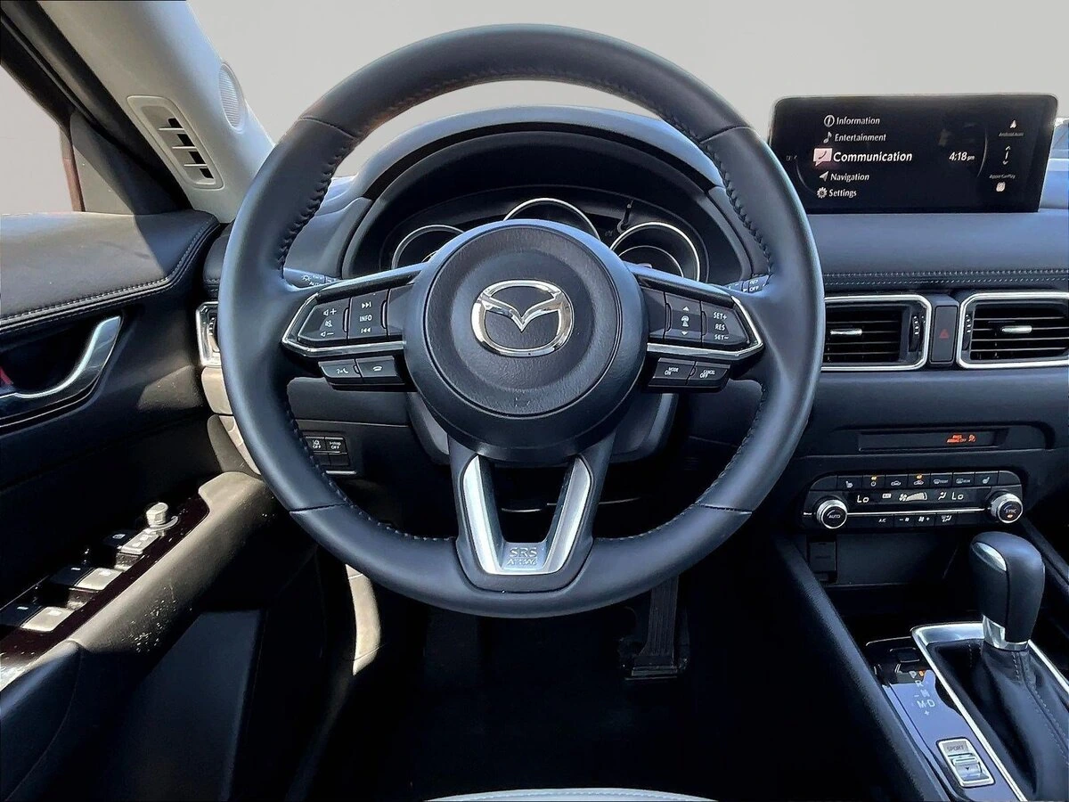 2025 Mazda CX-5 S Preferred package - Photo 8
