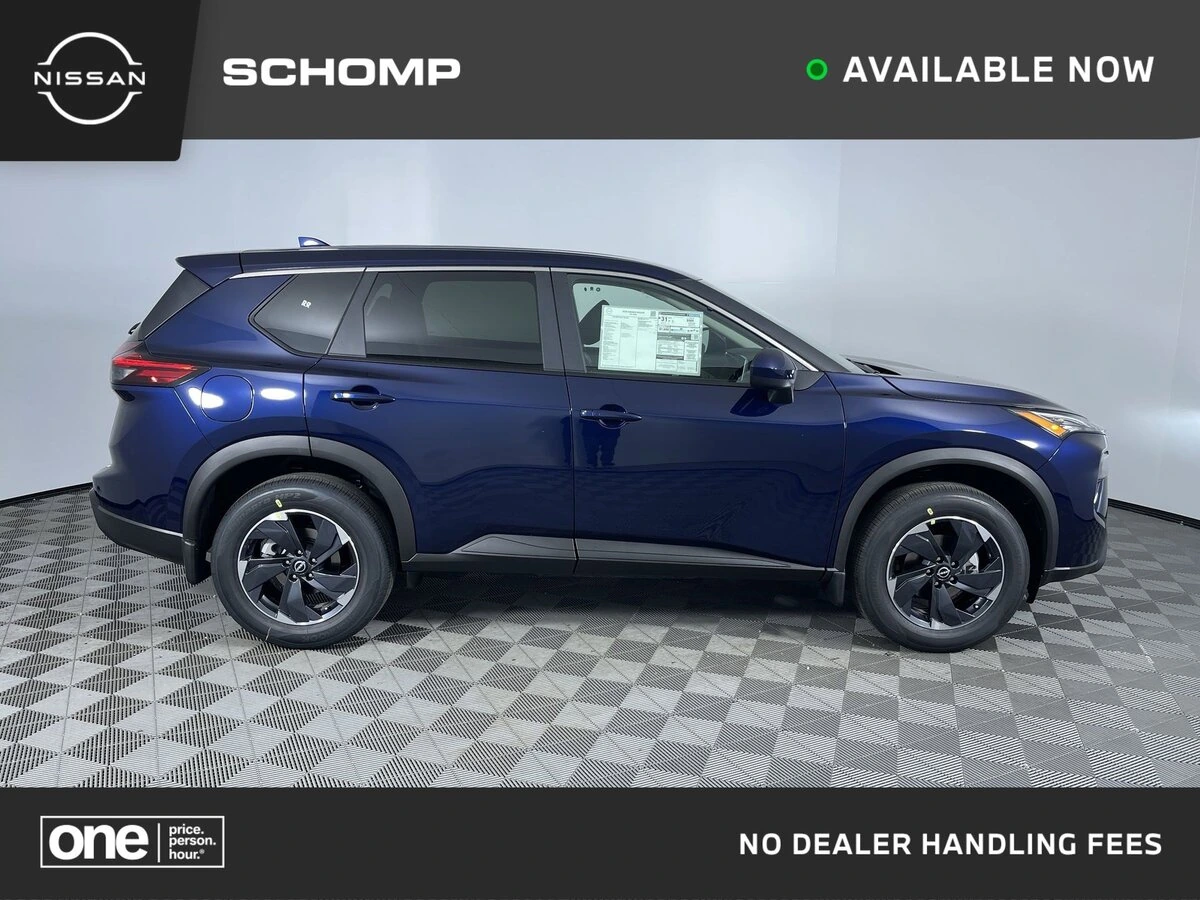 2026 Nissan Rogue SV's photo