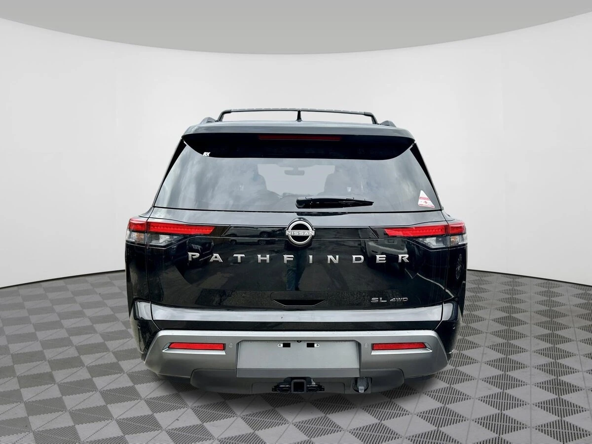2026 Nissan Pathfinder SL - Photo 17