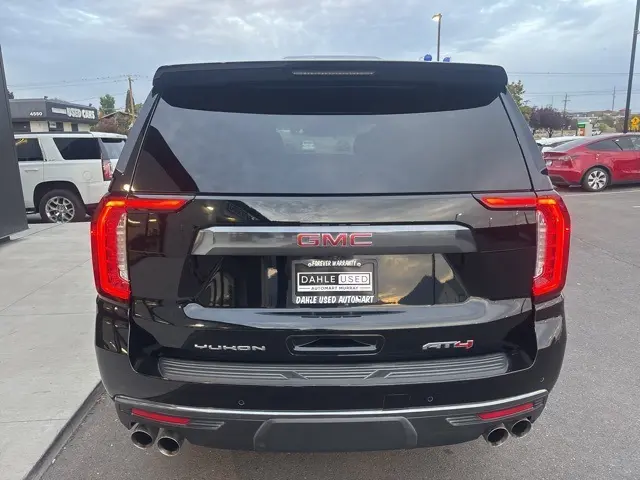2023 Gmc Yukon XL AT4 photo 7