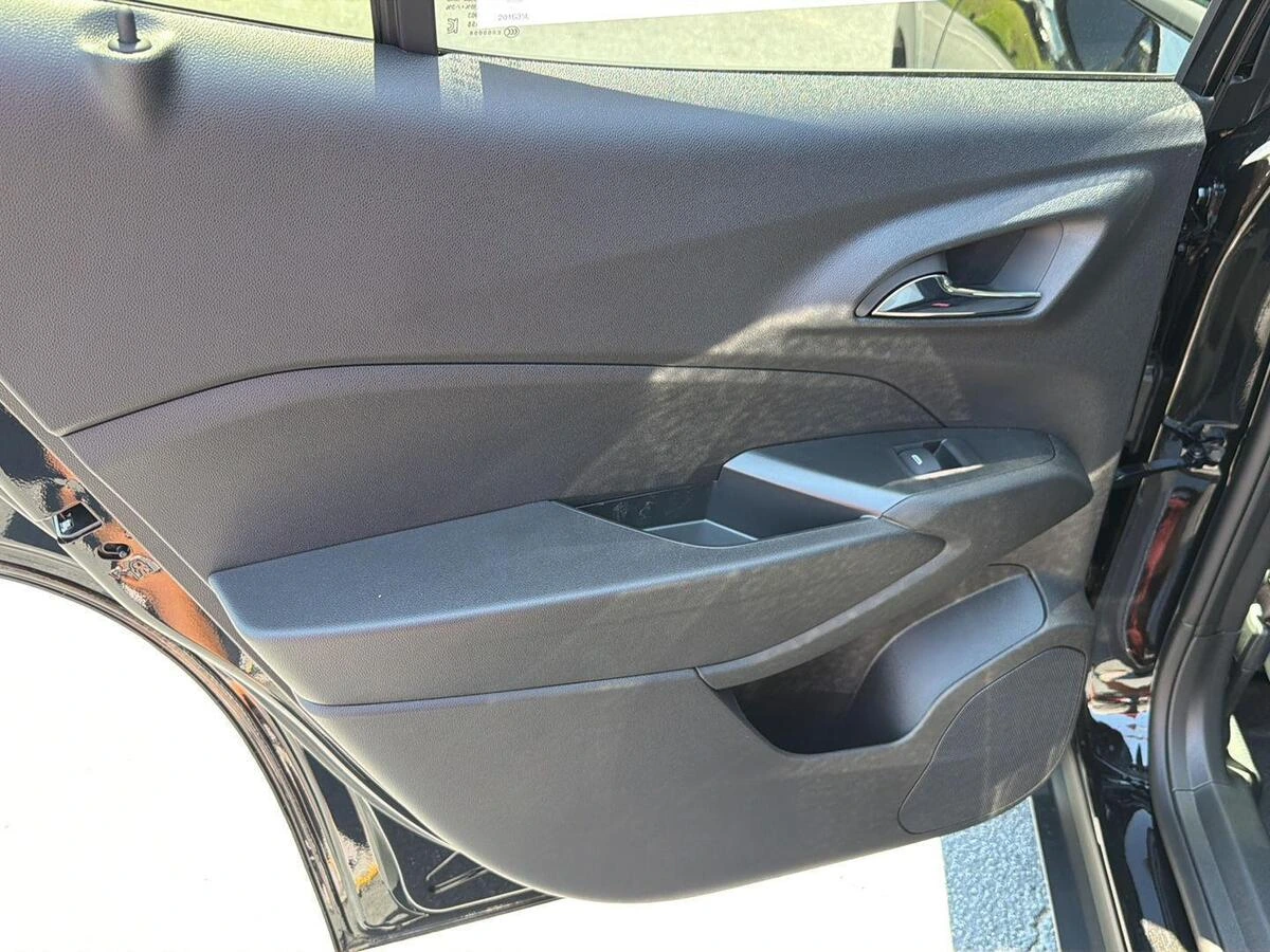 2026 Chevrolet Trax LS - Photo 17