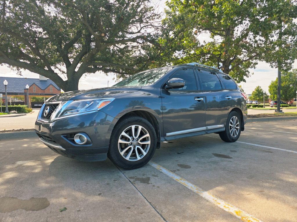 2014 Nissan Pathfinder SL