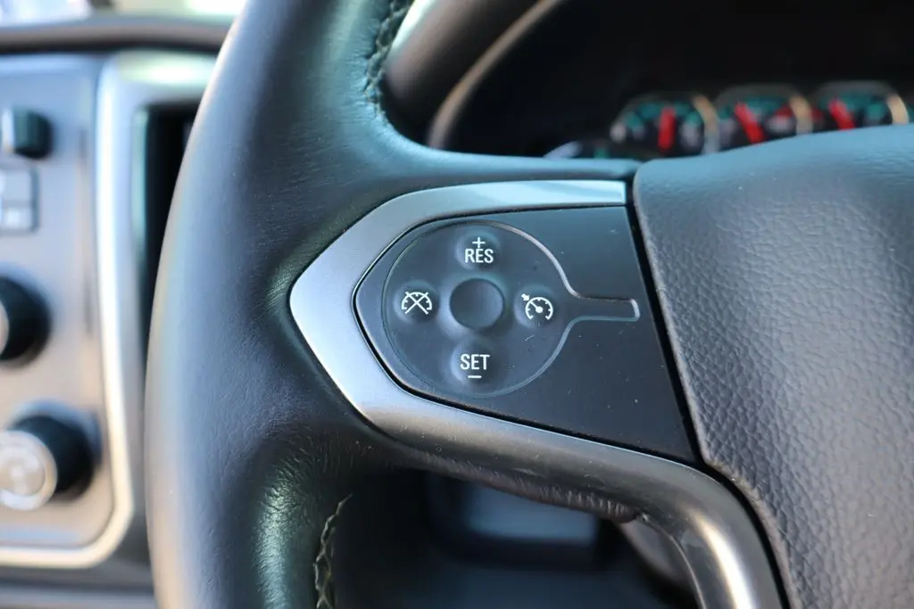 2015 Chevrolet Silverado LT photo 12